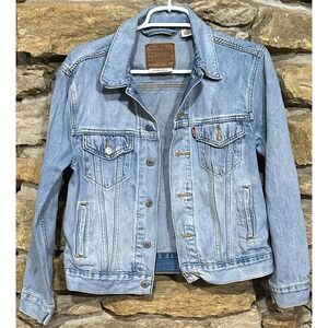 Women’s Levi's Premium Denim Trucker Jean Jacket Size Extra Small